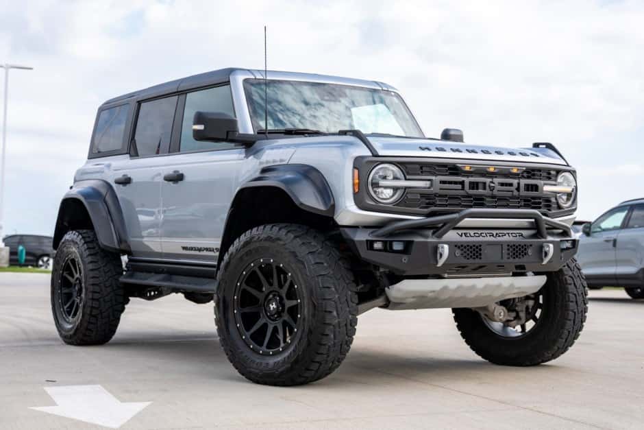 2023 Ford Bronco U725 sold for $75,000