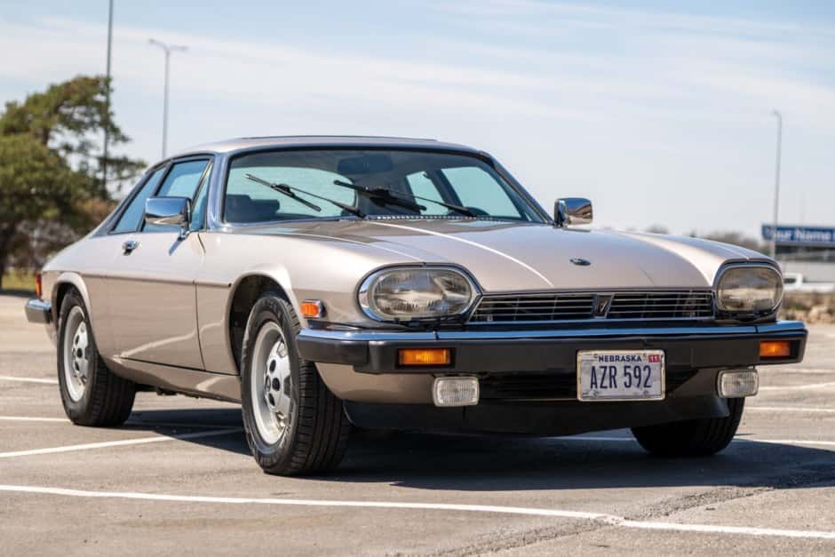1987 Jaguar XJS sold for $7,300
