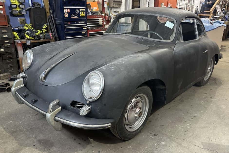 1960 Porsche 356B sold for $40,250