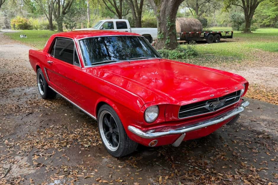 1964 Ford Mustang 1964.5-1966 sold for $16,750
