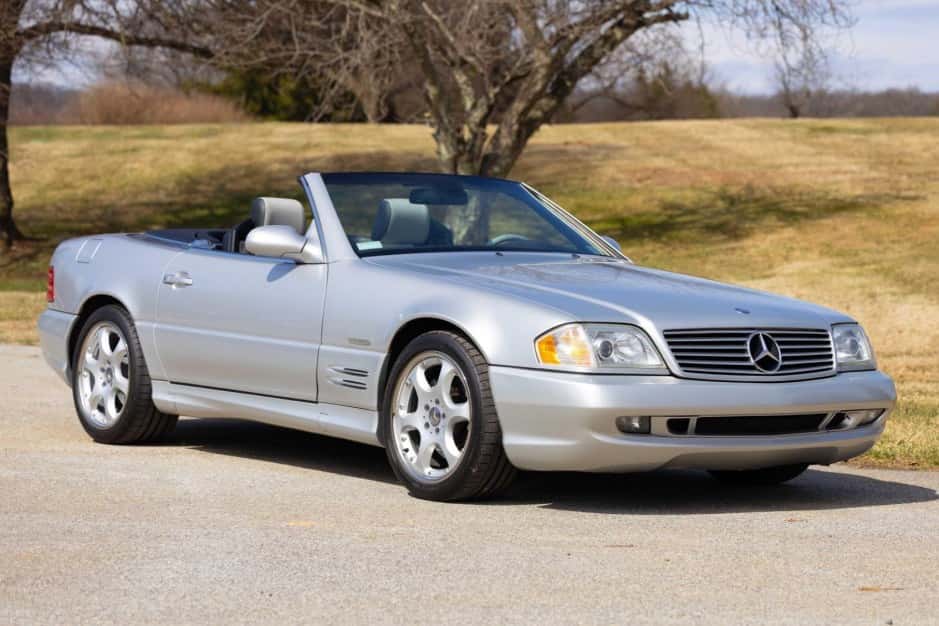 2002 Mercedes-Benz R129 SL sold for $27,000