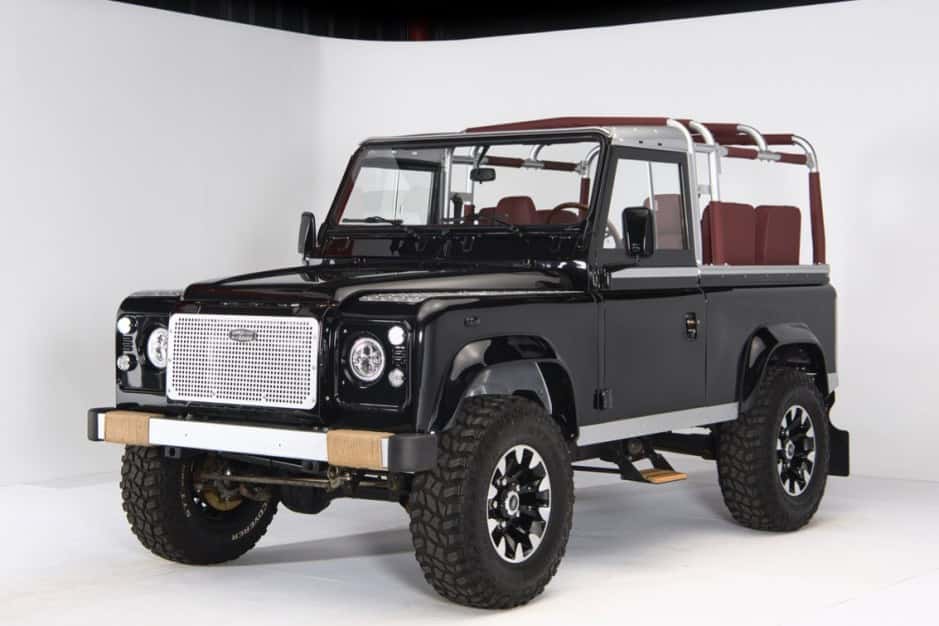 1998 Land Rover 90 / Defender 90 (Euro Spec) sold for $95,000