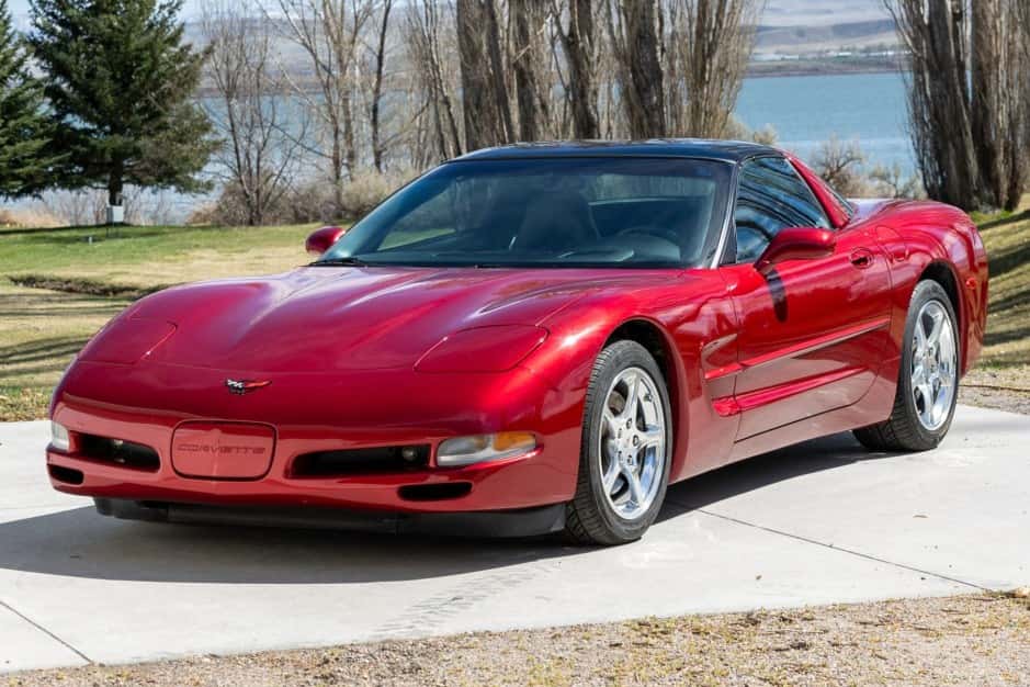 2001 Chevrolet Corvette C5 Coupe sold for $17,750