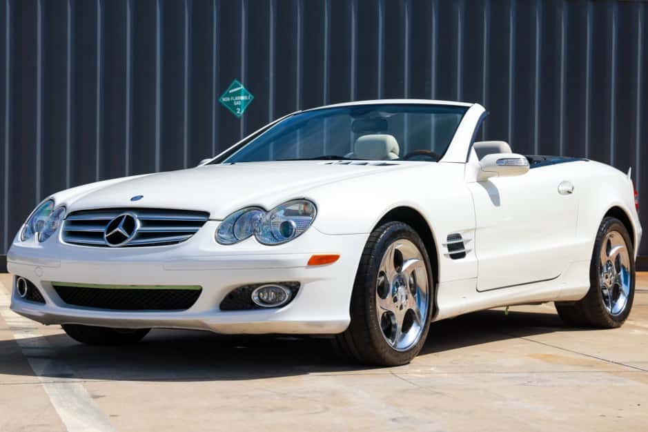 2007 Mercedes-Benz R230 SL sold for $18,500