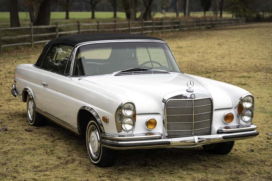 1969 Mercedes-Benz W111 Coupe & Cabriolet sold for $90,000
