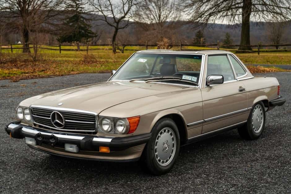 1989 Mercedes-Benz R107 SL sold for $45,250