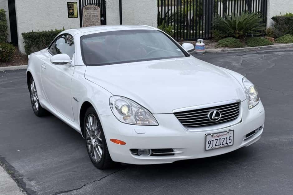 2007 Lexus SC sold for $35,500