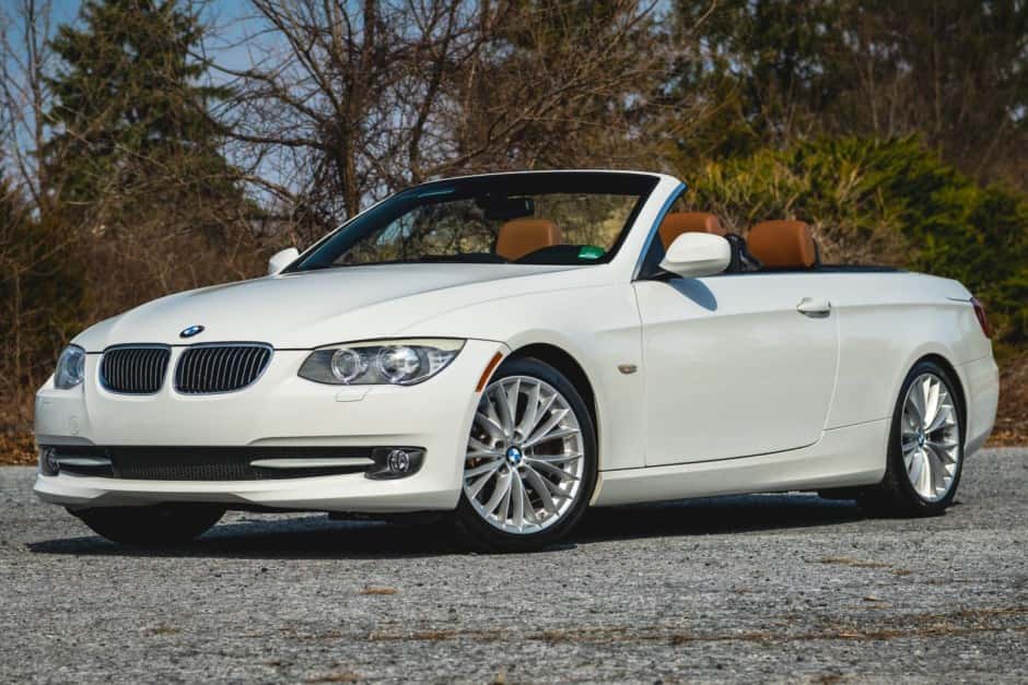 2011 BMW E92/E93 3-Series Coupe & Convertible sold for $14,674