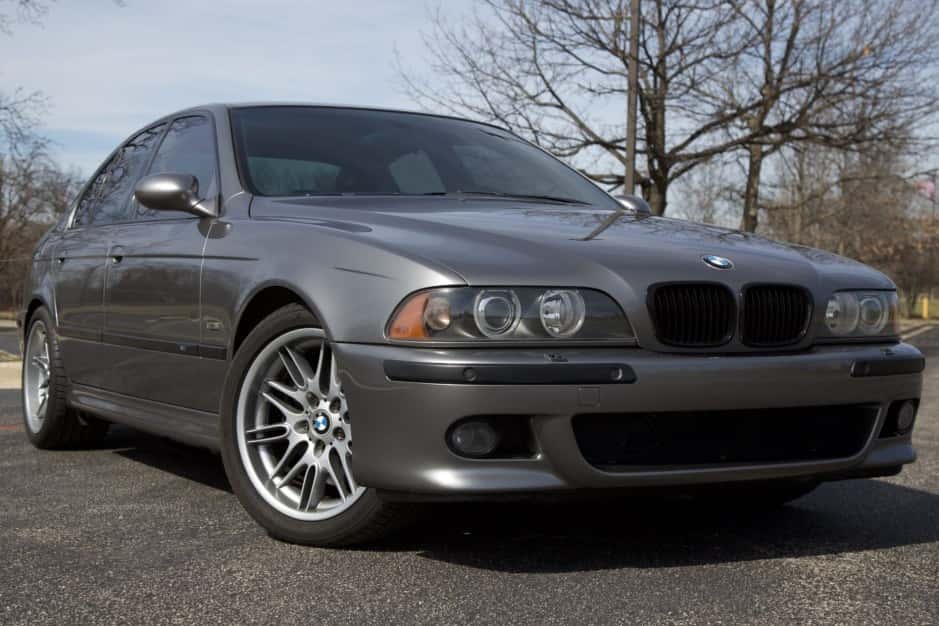 2002 BMW E39 M5 sold for $34,800