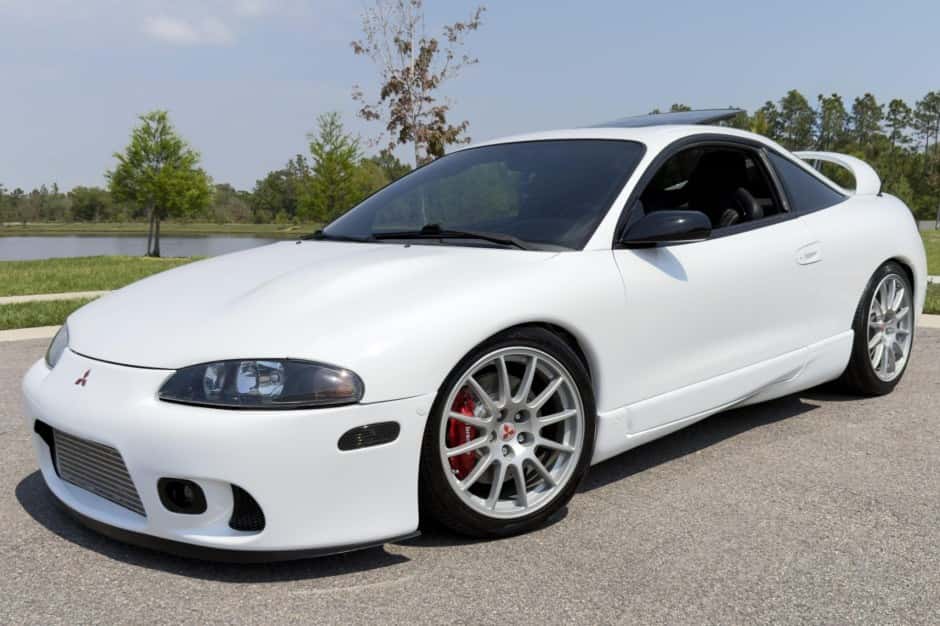 1995 Mitsubishi Eclipse, Eagle Talon, & Plymouth Laser sold for $22,500