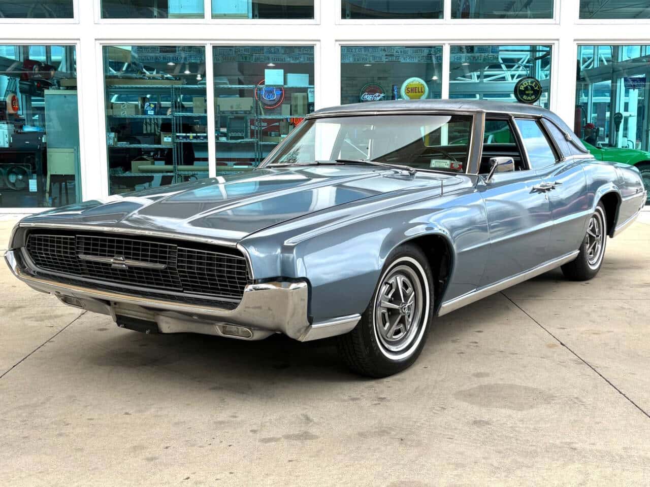 1967 Ford Thunderbird sold for $17,850
