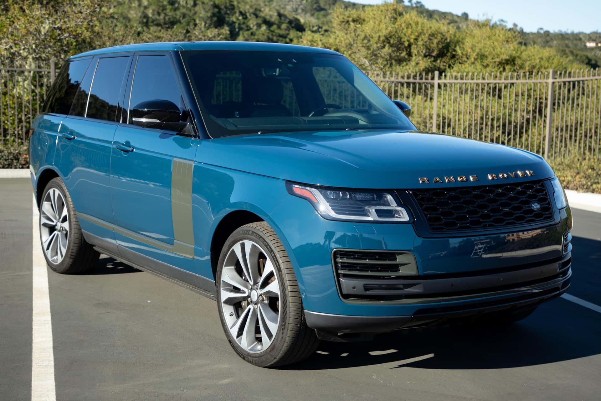 2021 Land Rover Range Rover sold for $81,000
