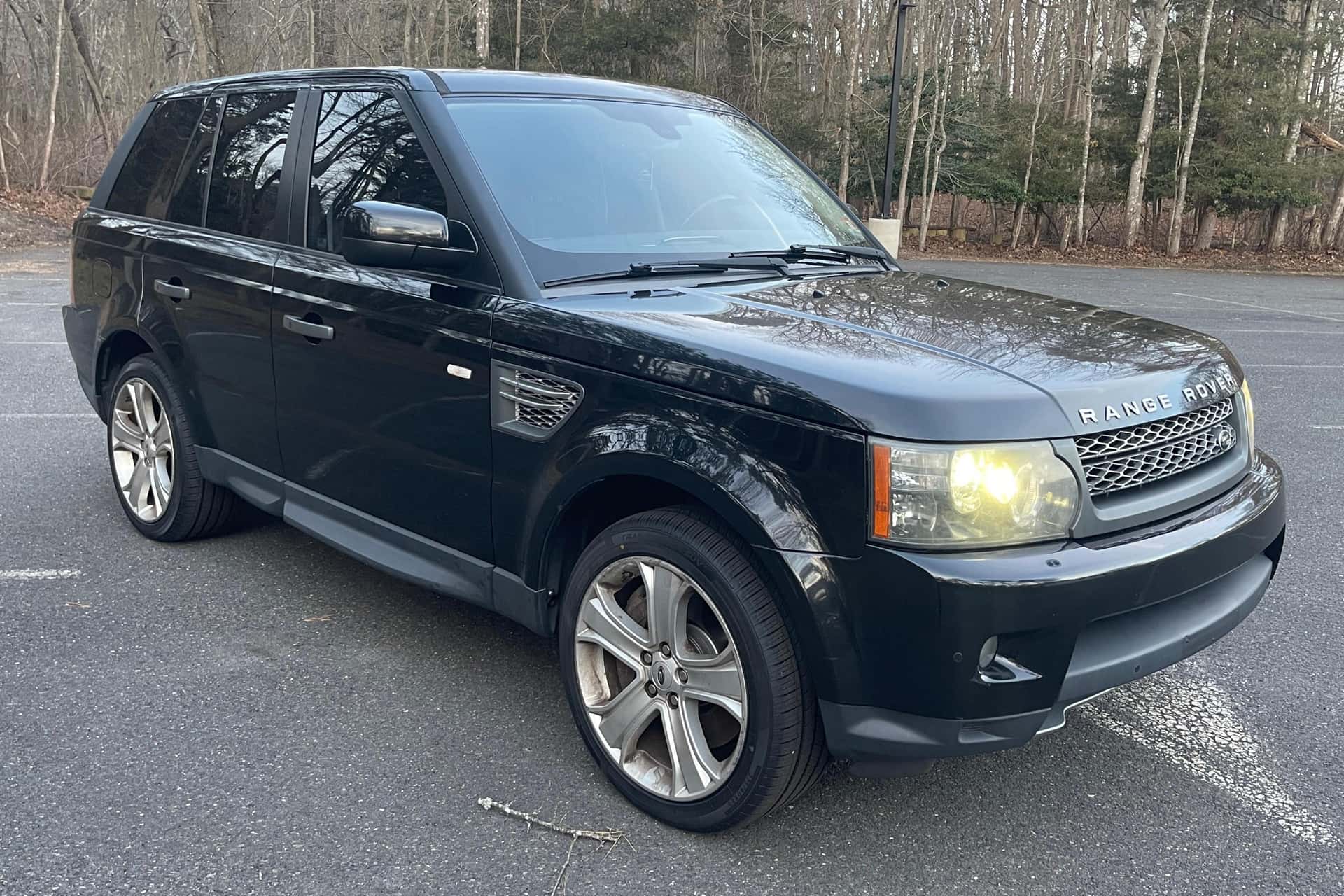 2011 Land Rover Range Rover Sport sold for $4,102