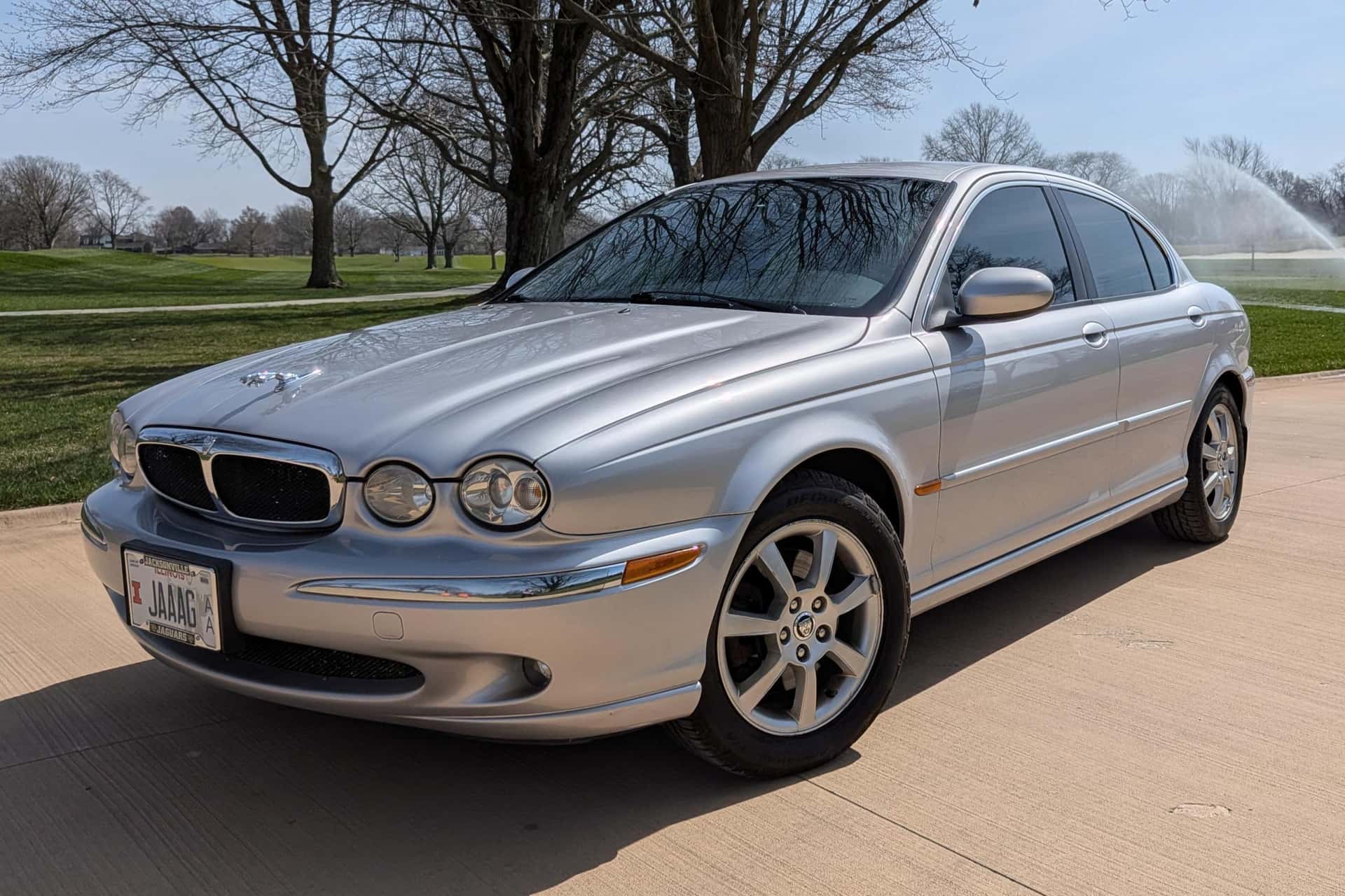 2005 Jaguar X-Type sold for $5,200