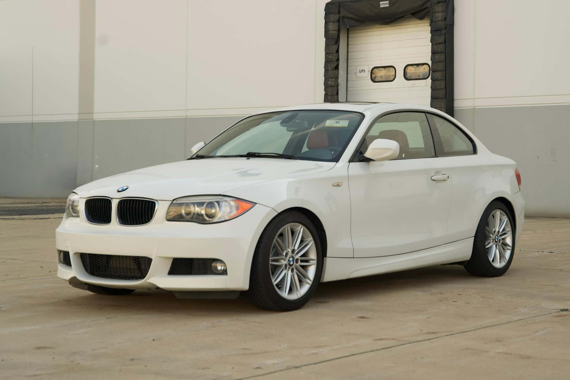 2013 BMW 1 Series sold for $4,128