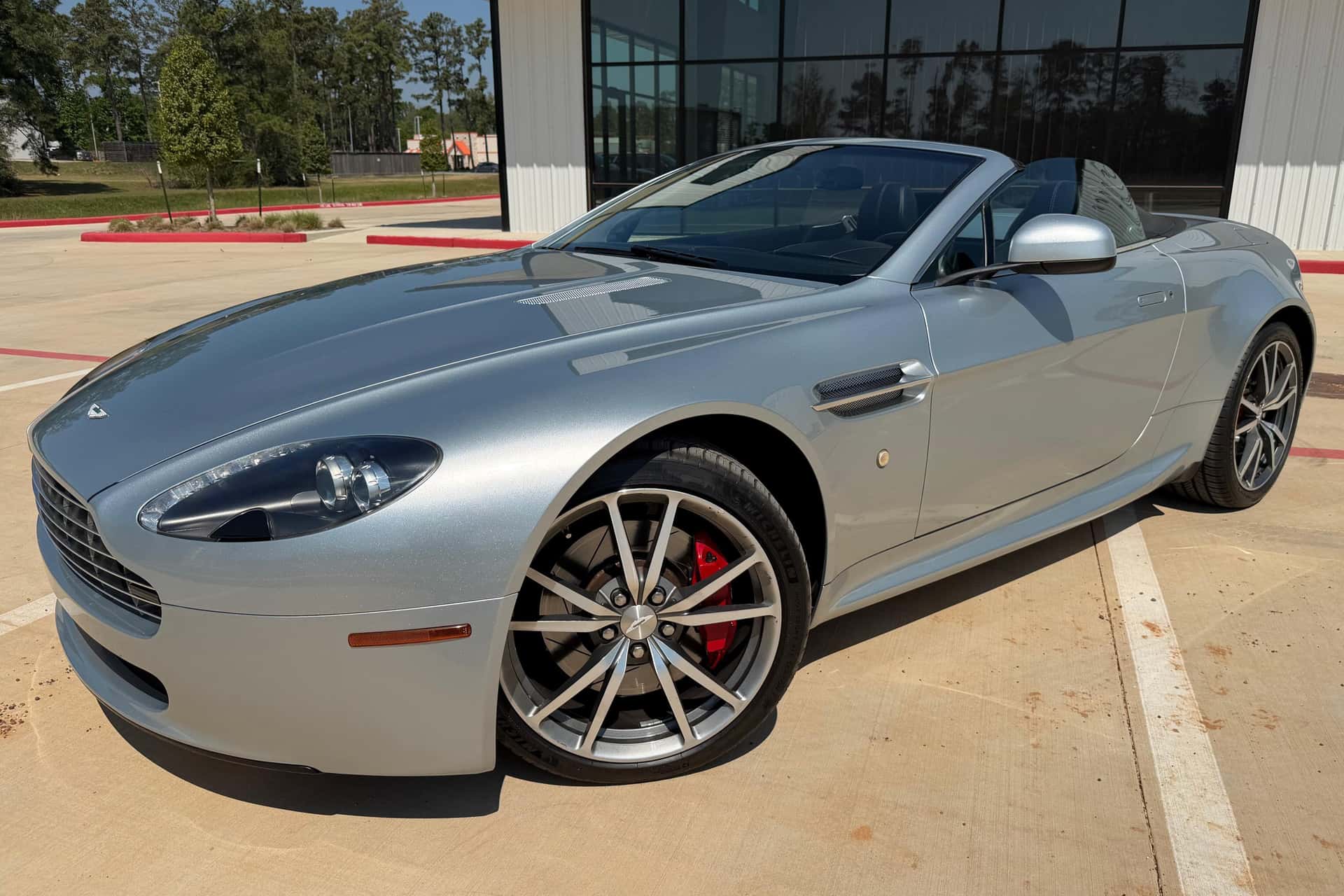 2012 Aston Martin Vantage sold for $41,500