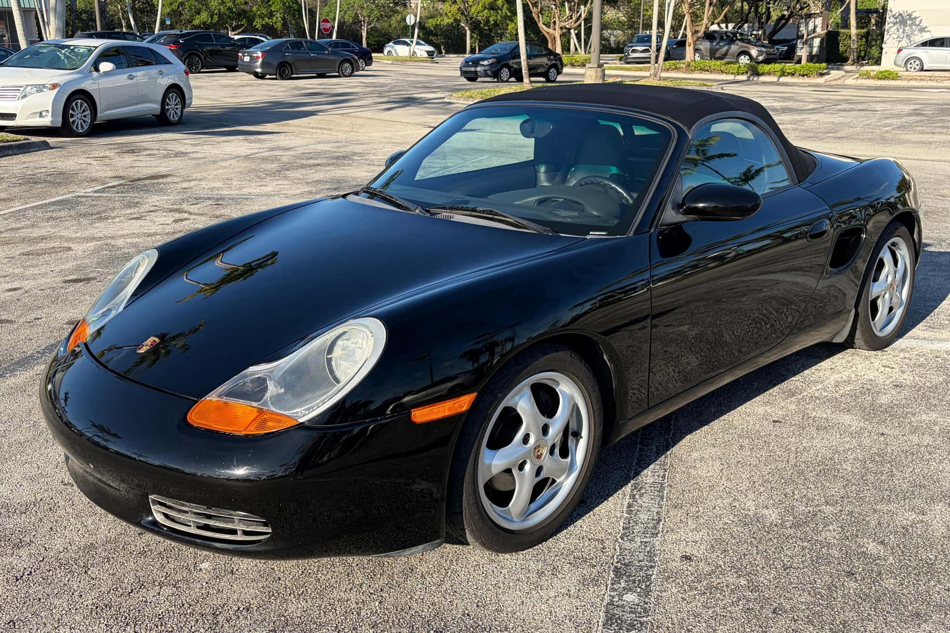 1999 Porsche 986 Boxster sold for $10,986