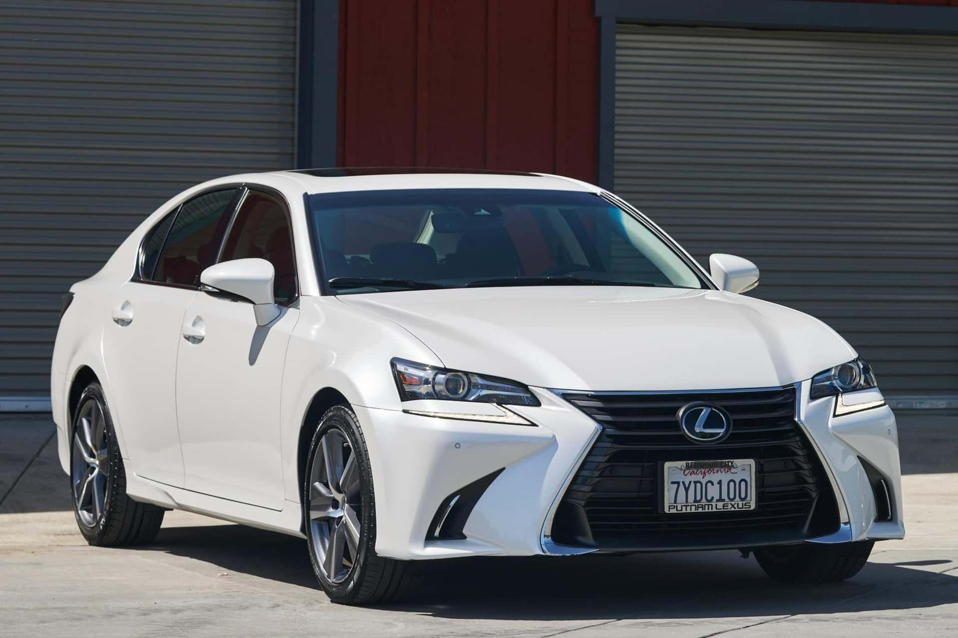 2017 Lexus GS sold for $32,250