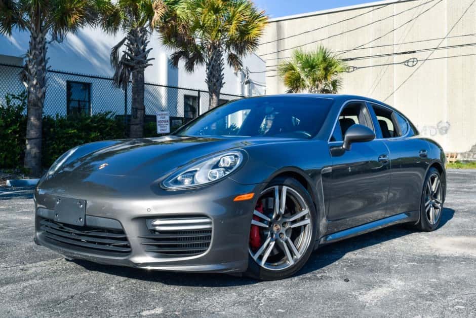 2014 Porsche Panamera sold for $17,750