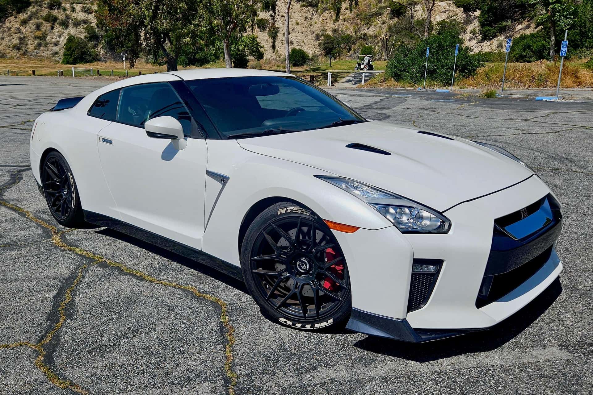 2015 Nissan R35 GT-R sold for $66,000