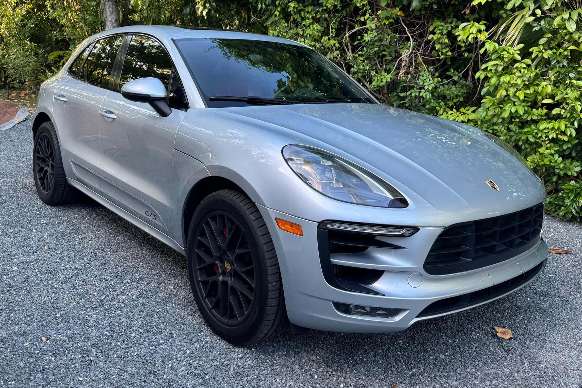 2017 Porsche Macan sold for $18,000