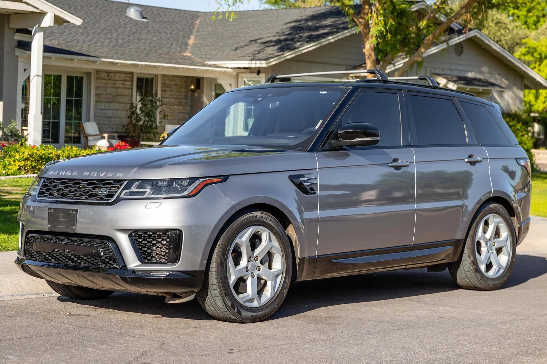 2020 Land Rover Range Rover Sport sold for $24,222
