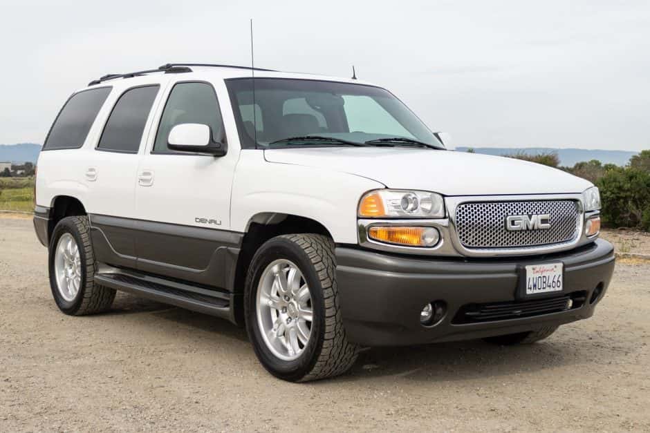 2002 GMC Yukon GMT800 sold for $17,000