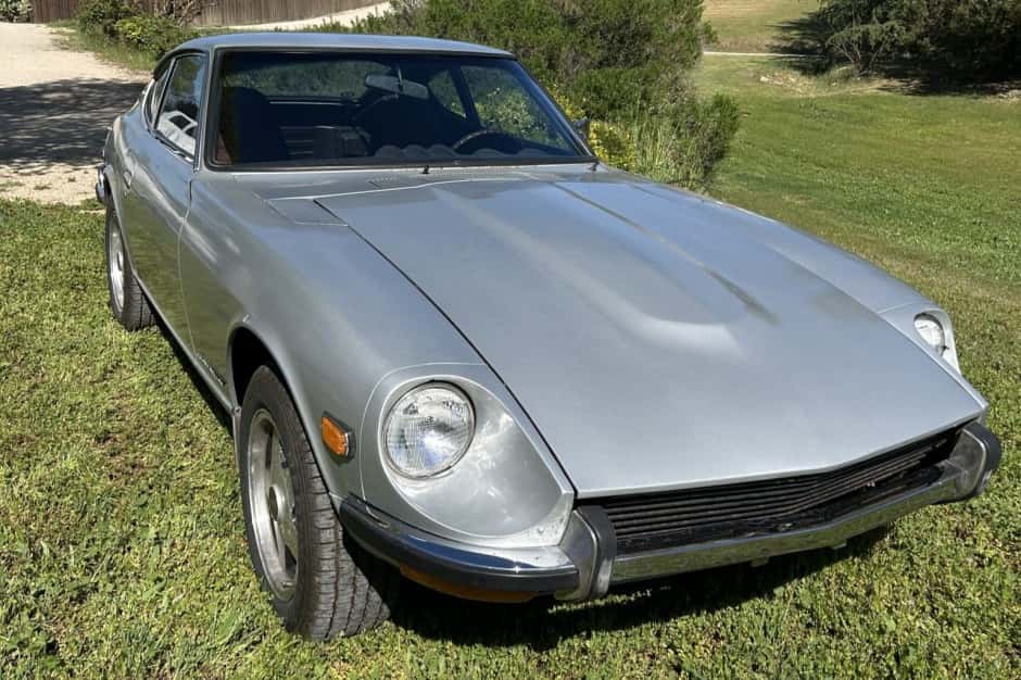 1971 Datsun 240Z sold for $9,000