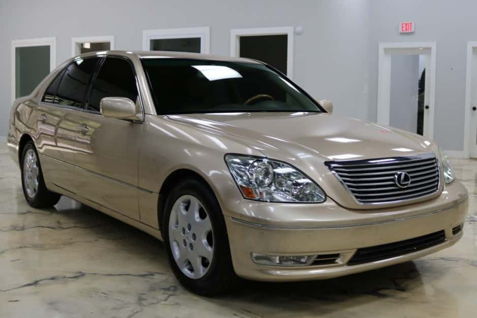 2004 Lexus LS Sedan sold for $7,500