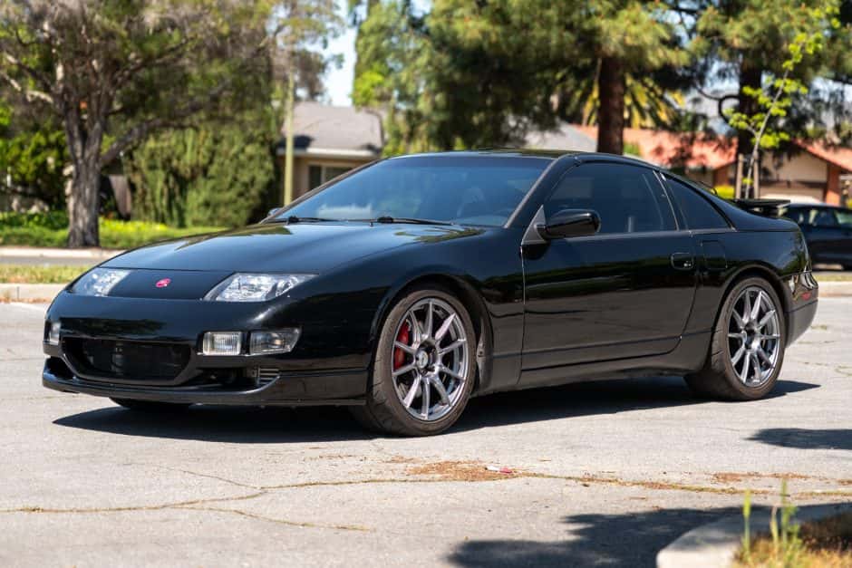 1996 Nissan Z32 300ZX sold for $28,500