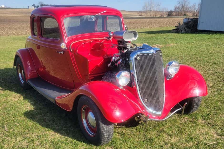 1934 Ford Hot Rod sold for $23,250