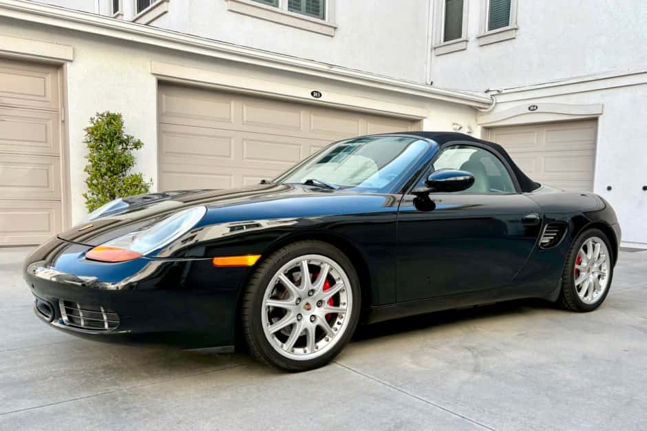 2000 Porsche 986 Boxster sold for $20,500