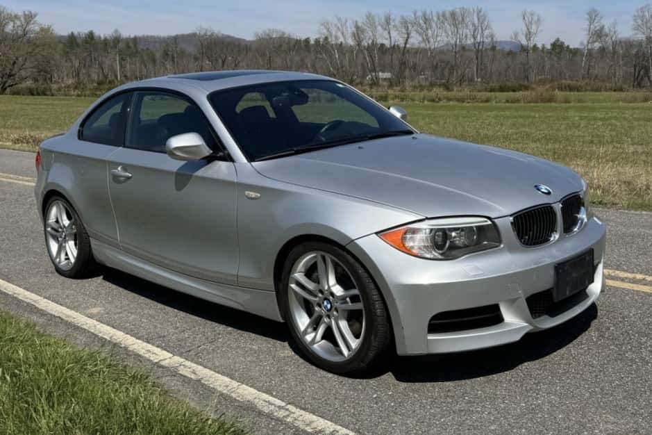 2013 BMW E82/E88 1-Series sold for $12,500
