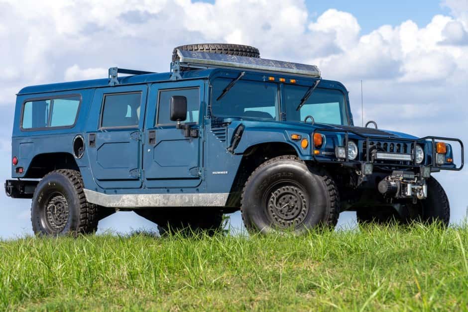 1995 Hummer H1 sold for $30,000