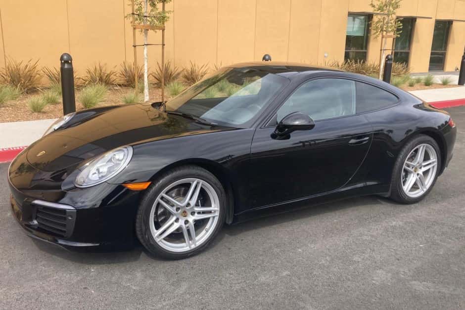 2018 Porsche 991 911 Carrera sold for $76,000