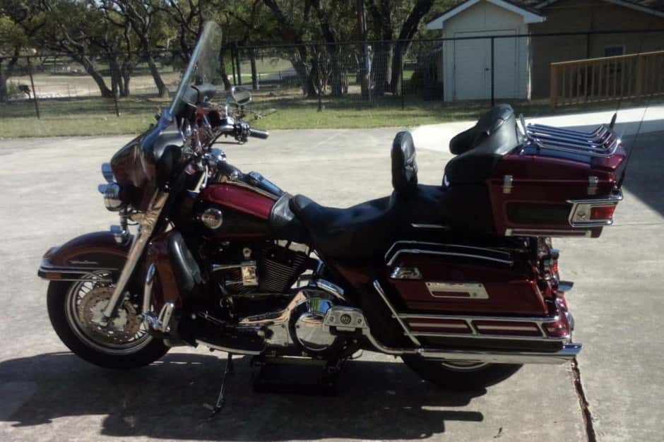 2002 Harley-Davidson Touring sold for $7,500