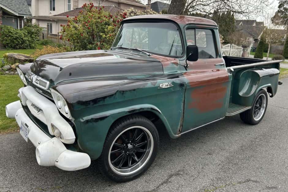 1958 GMC Blue Chip Pickup (1955-1959) sold for $10,000