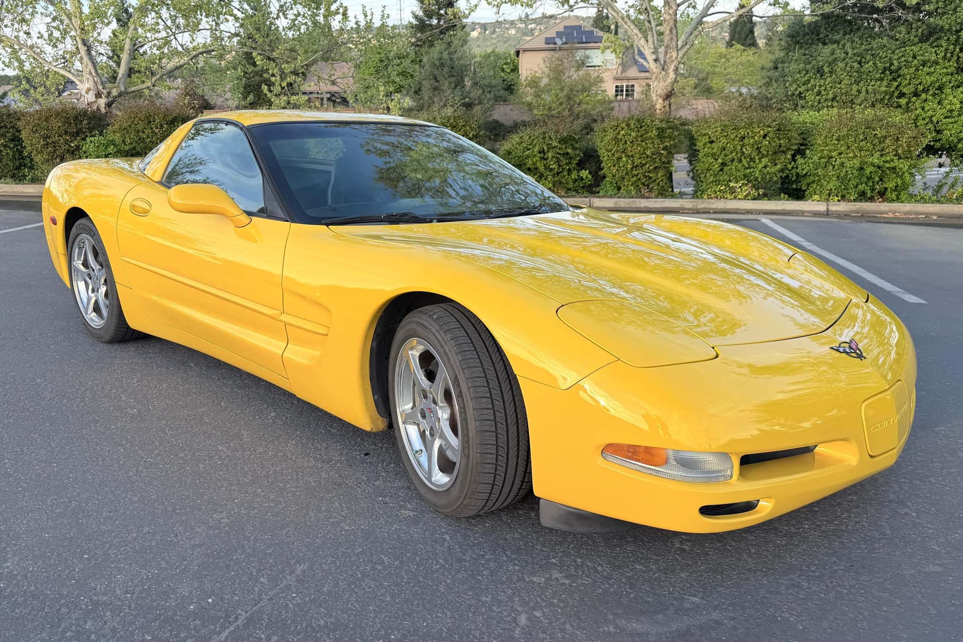 2001 Chevrolet C5 Corvette sold for $14,700