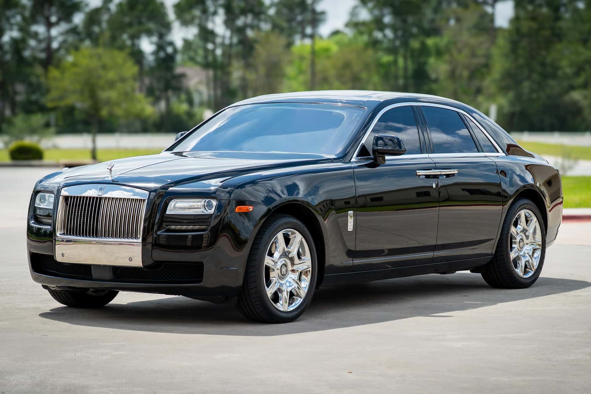 2014 Rolls-Royce Ghost sold for $73,000
