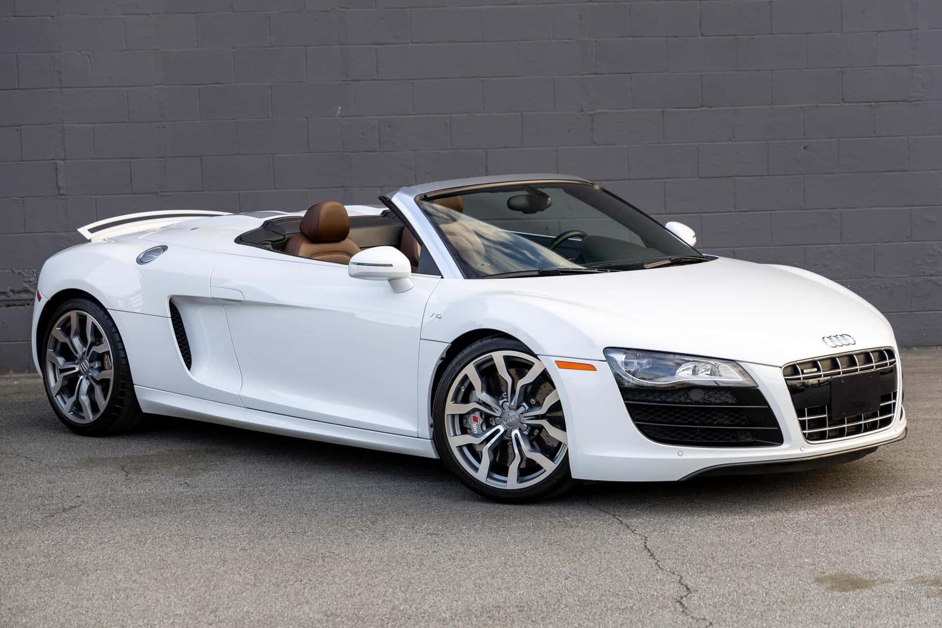 2012 Audi R8 sold for $142,000