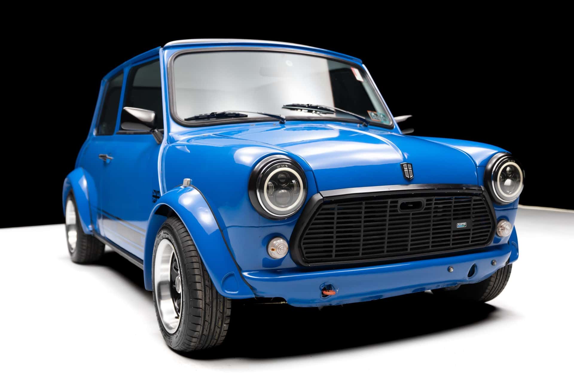 1989 Rover Mini sold for $25,755
