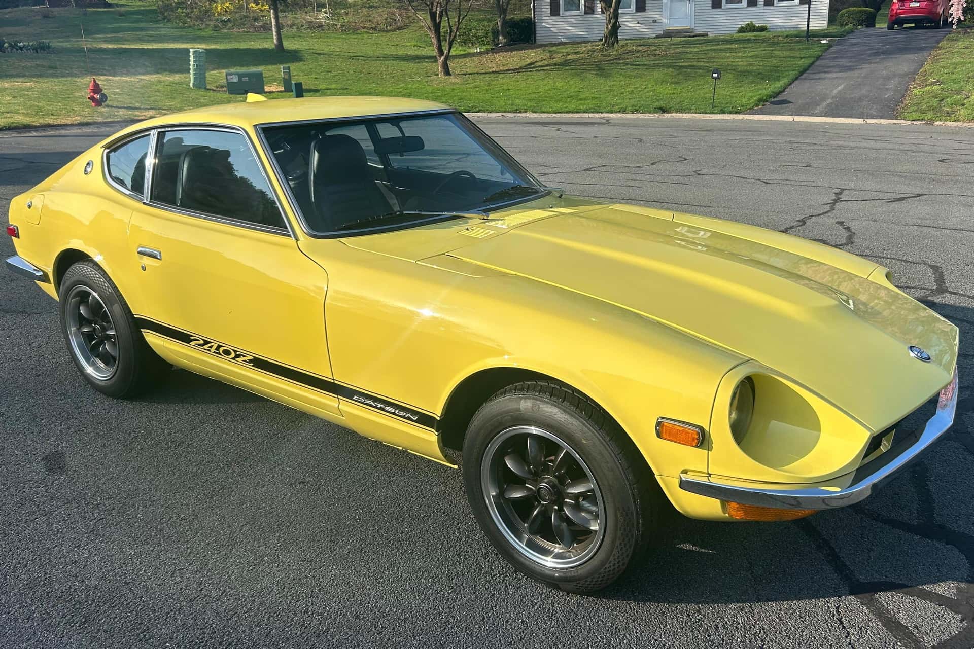 1971 Datsun 240Z sold for $16,500