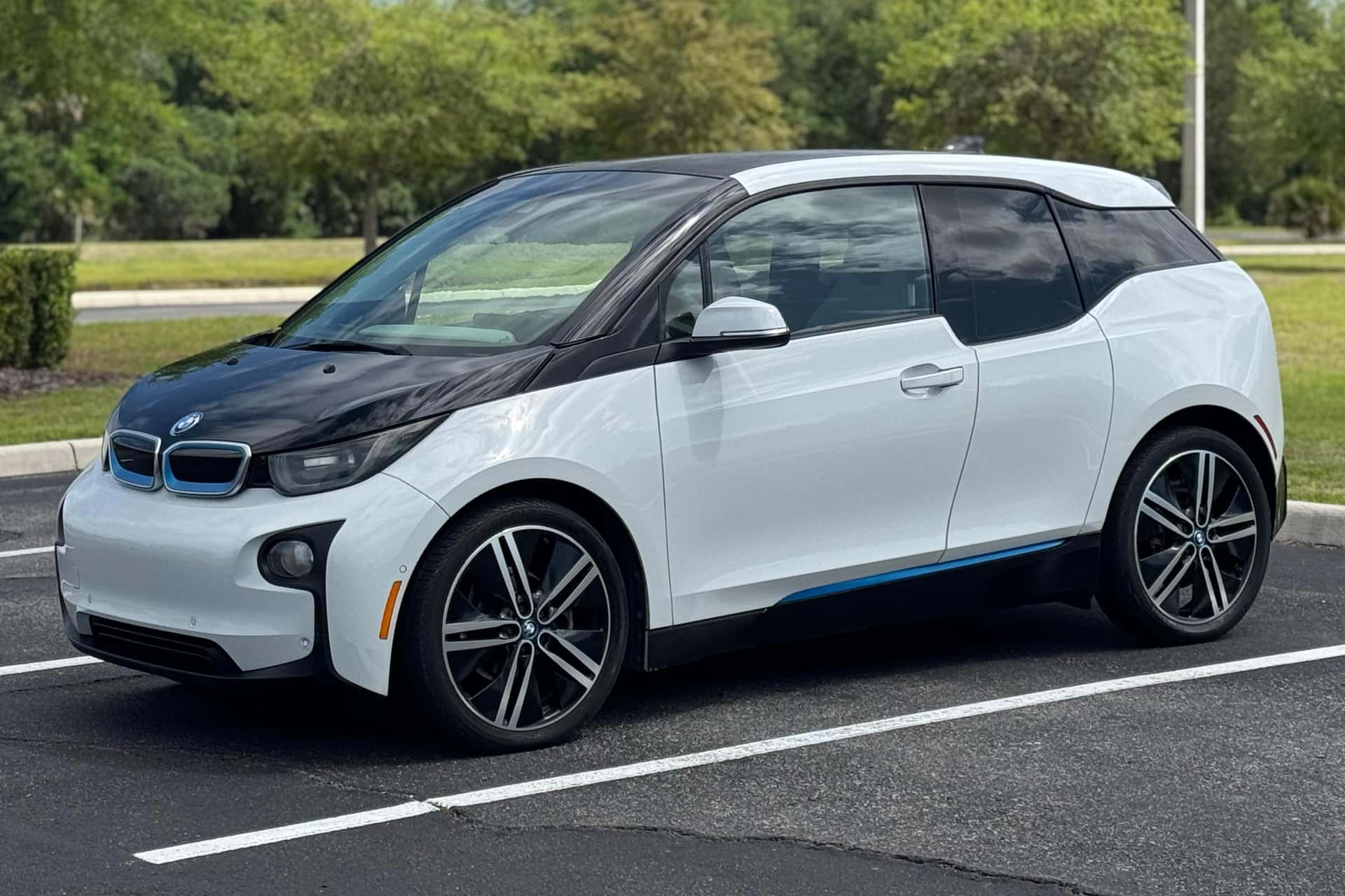 2014 BMW i3 sold for $5,000