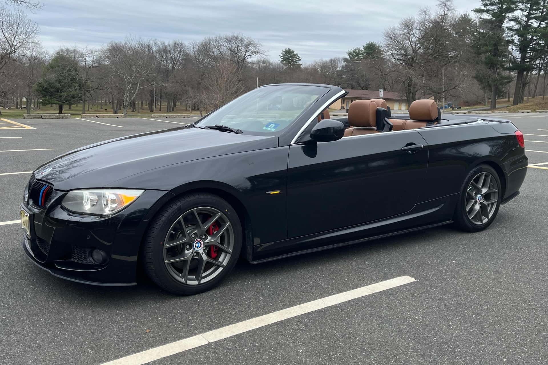 2012 BMW 3 Series sold for $11,000