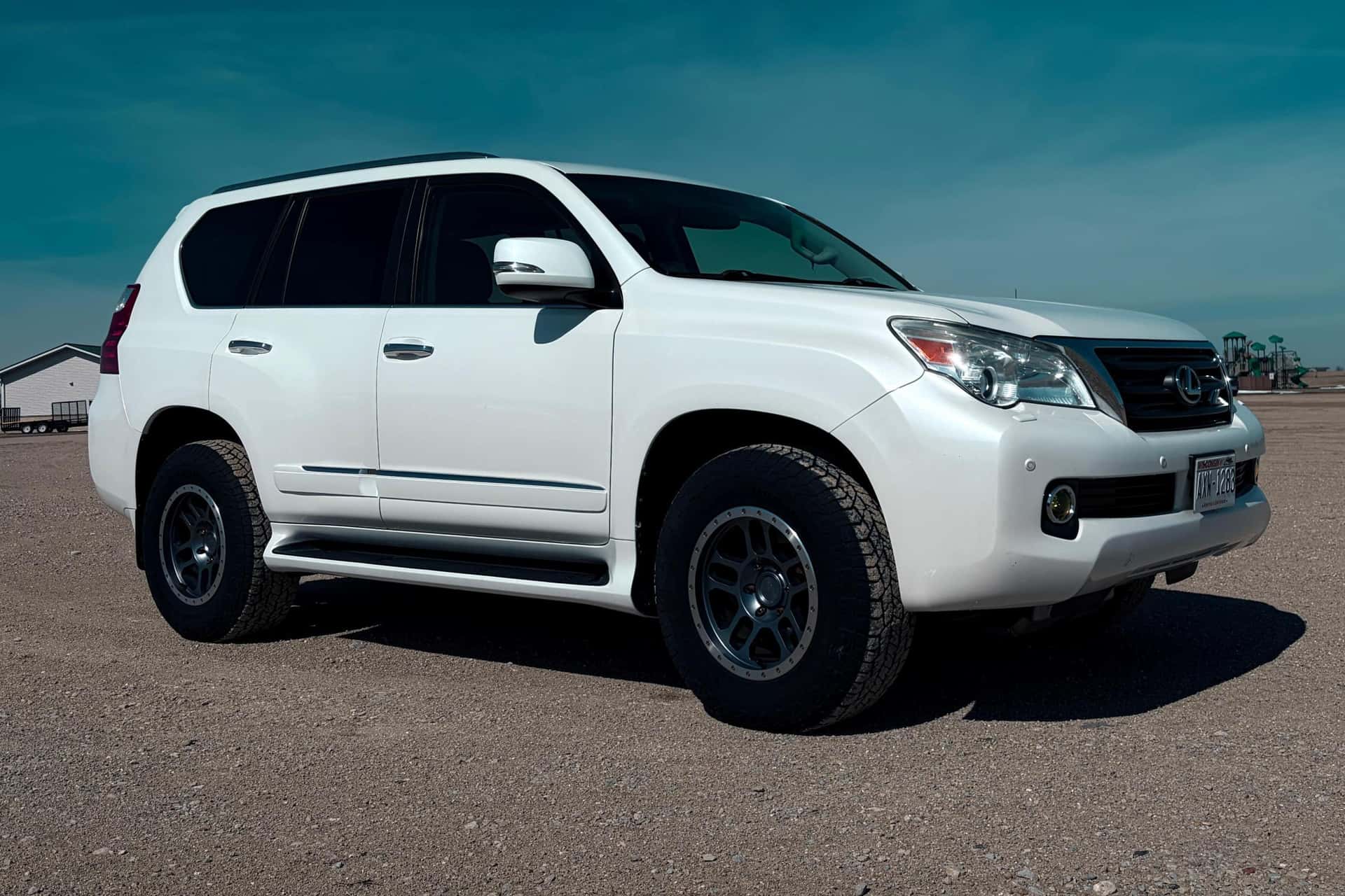 2013 Lexus GX sold for $11,900
