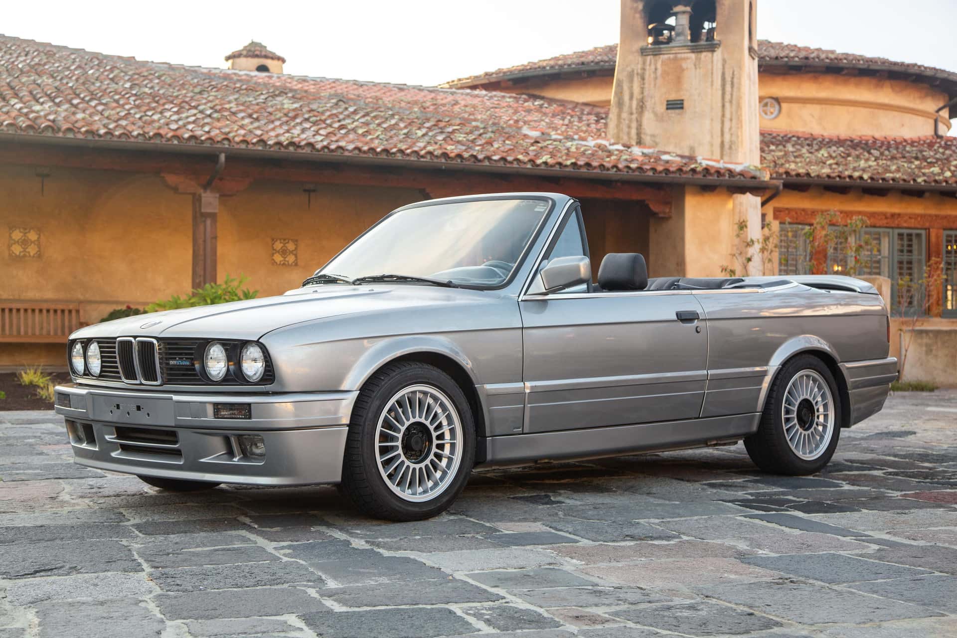 1987 BMW 3 Series sold for $15,500