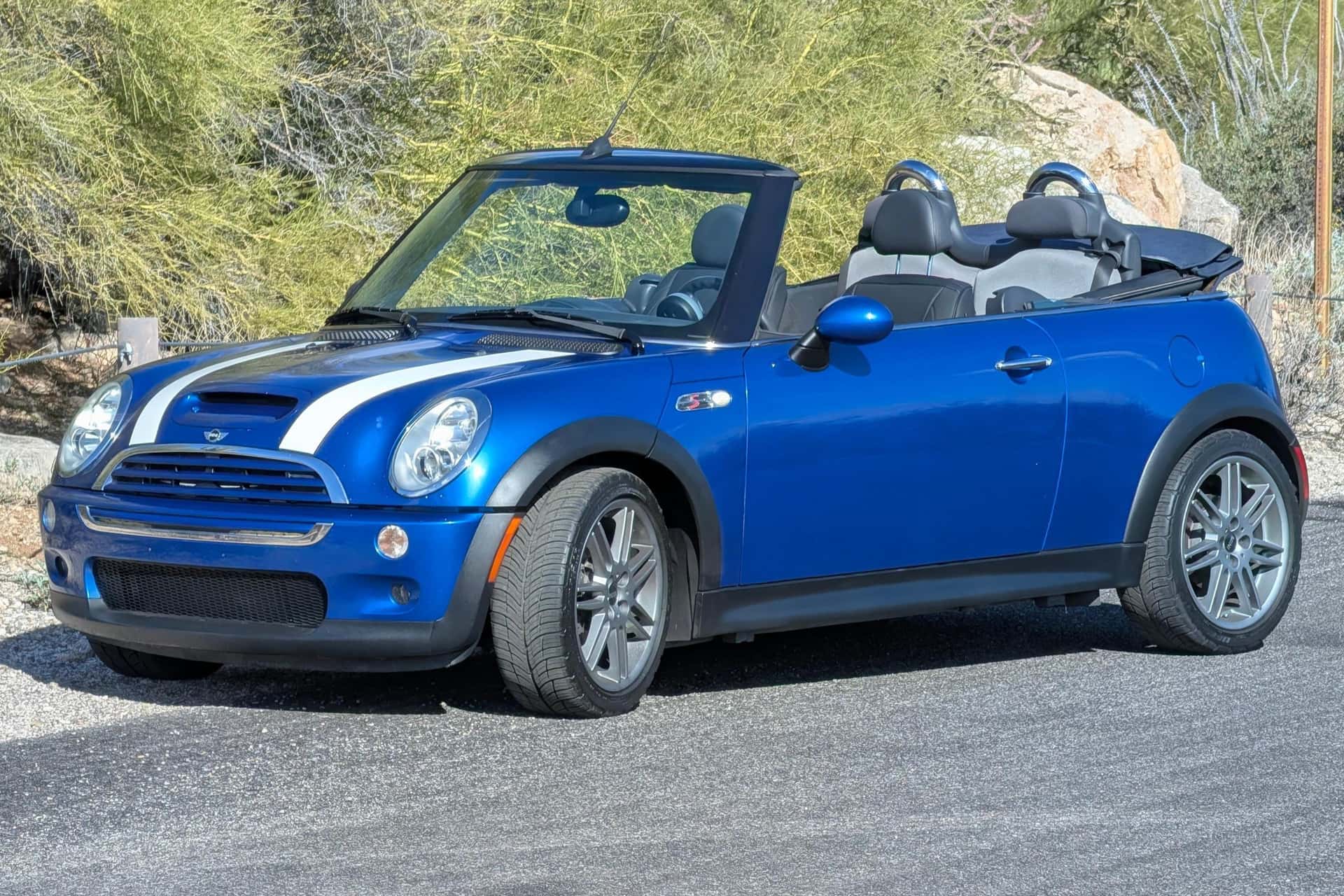 2006 MINI Cooper sold for $5,000