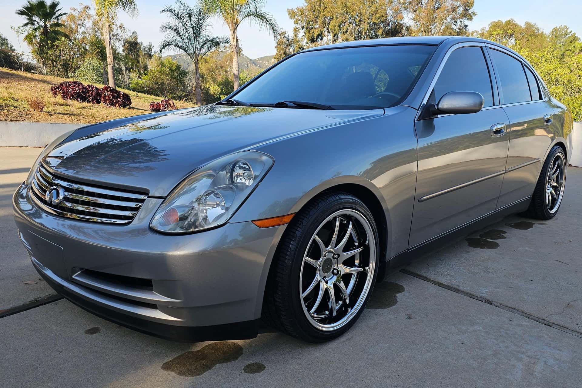 2004 Infiniti G35 sold for $7,900