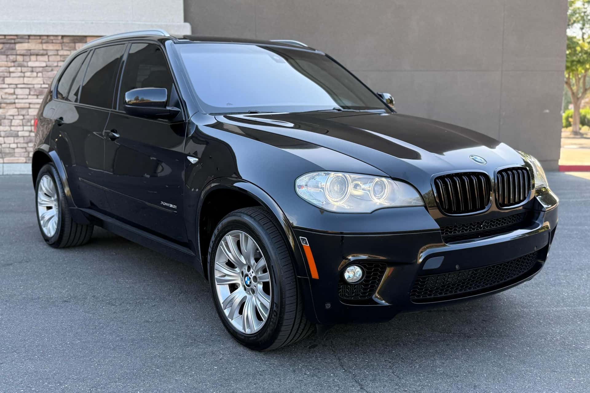 2013 BMW X5 sold for $7,569