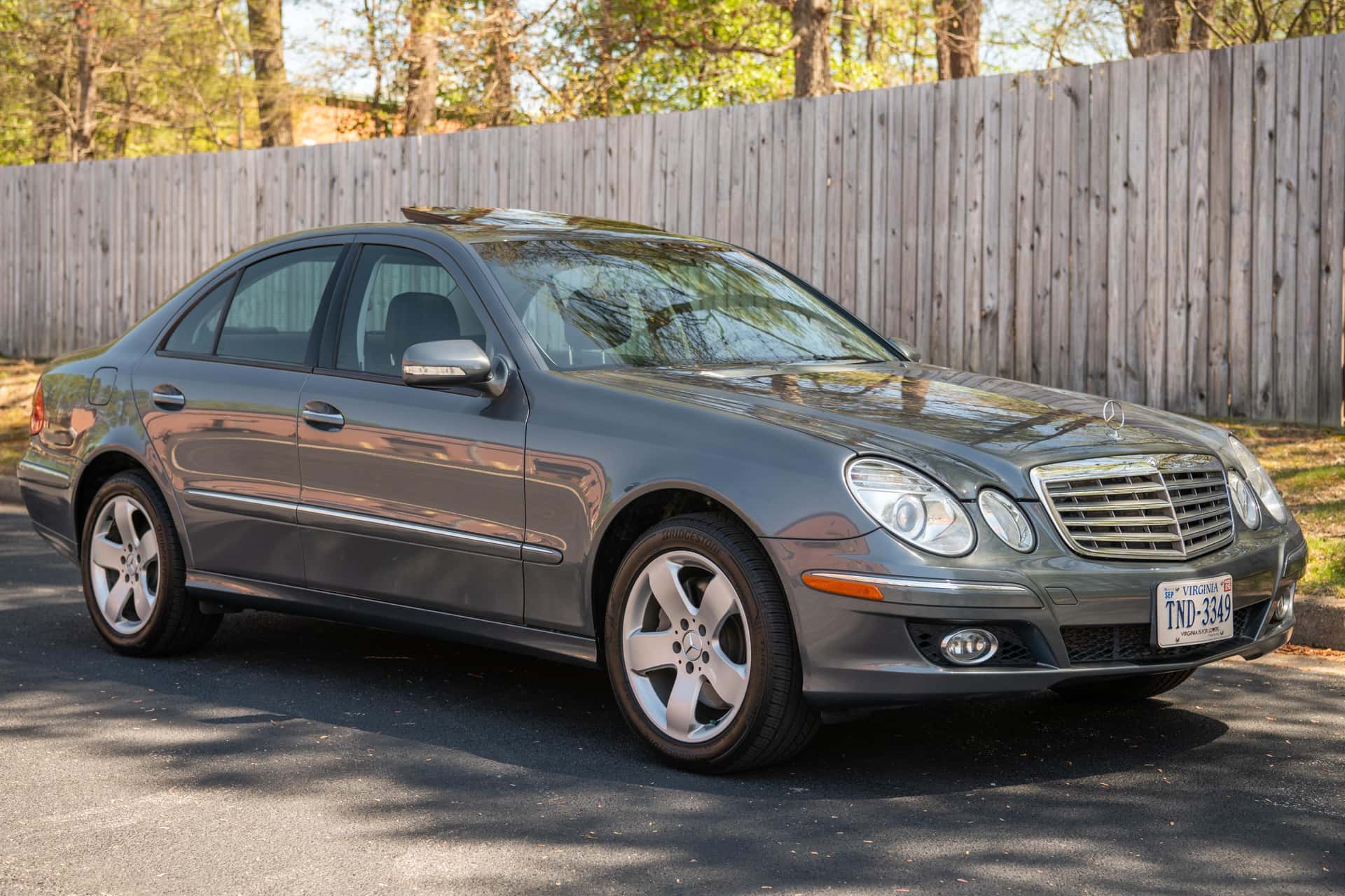2007 Mercedes-Benz E-Class sold for $7,500